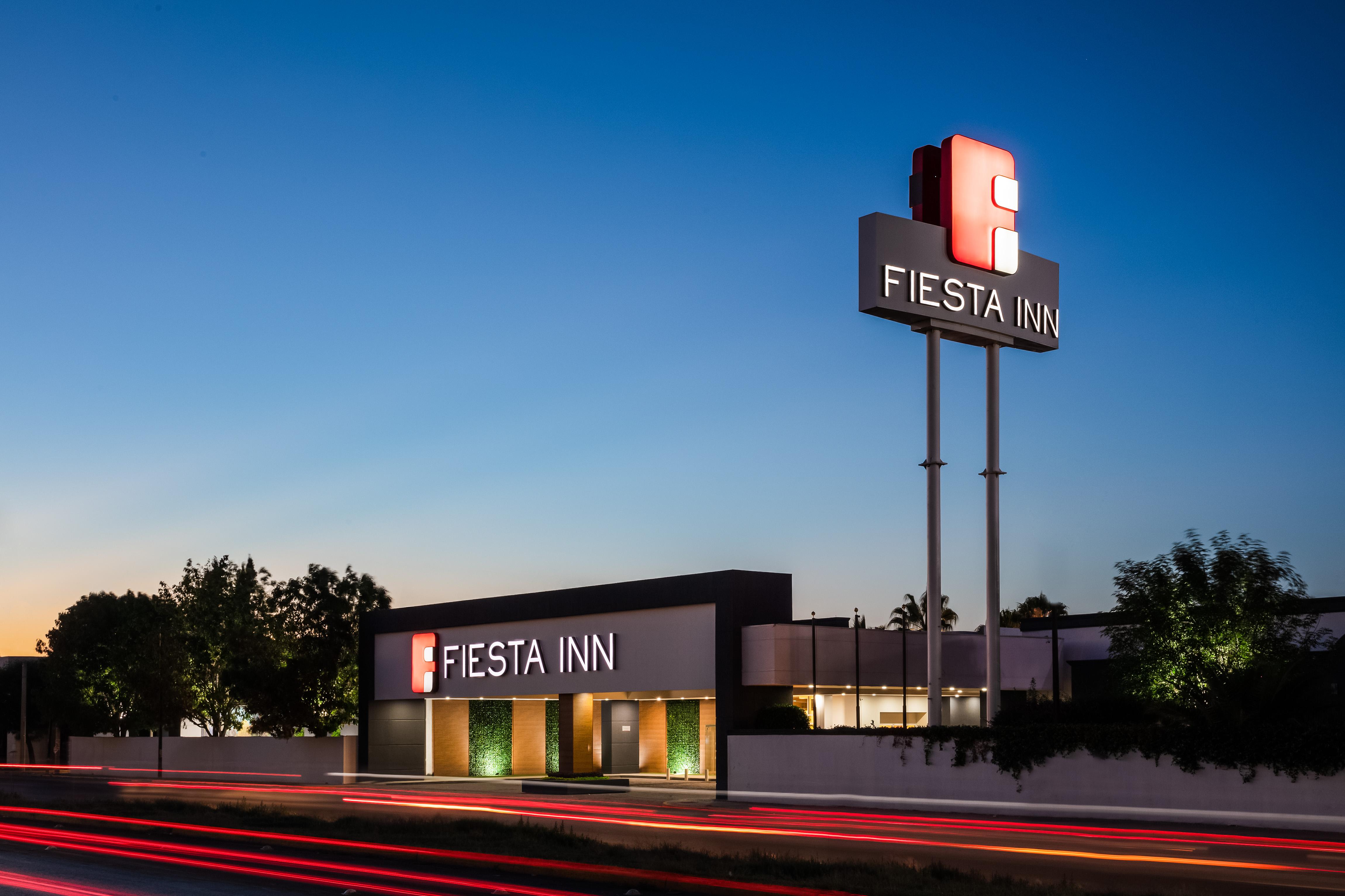 Fiesta Inn San Luis Potosi Glorieta Juarez Exterior foto