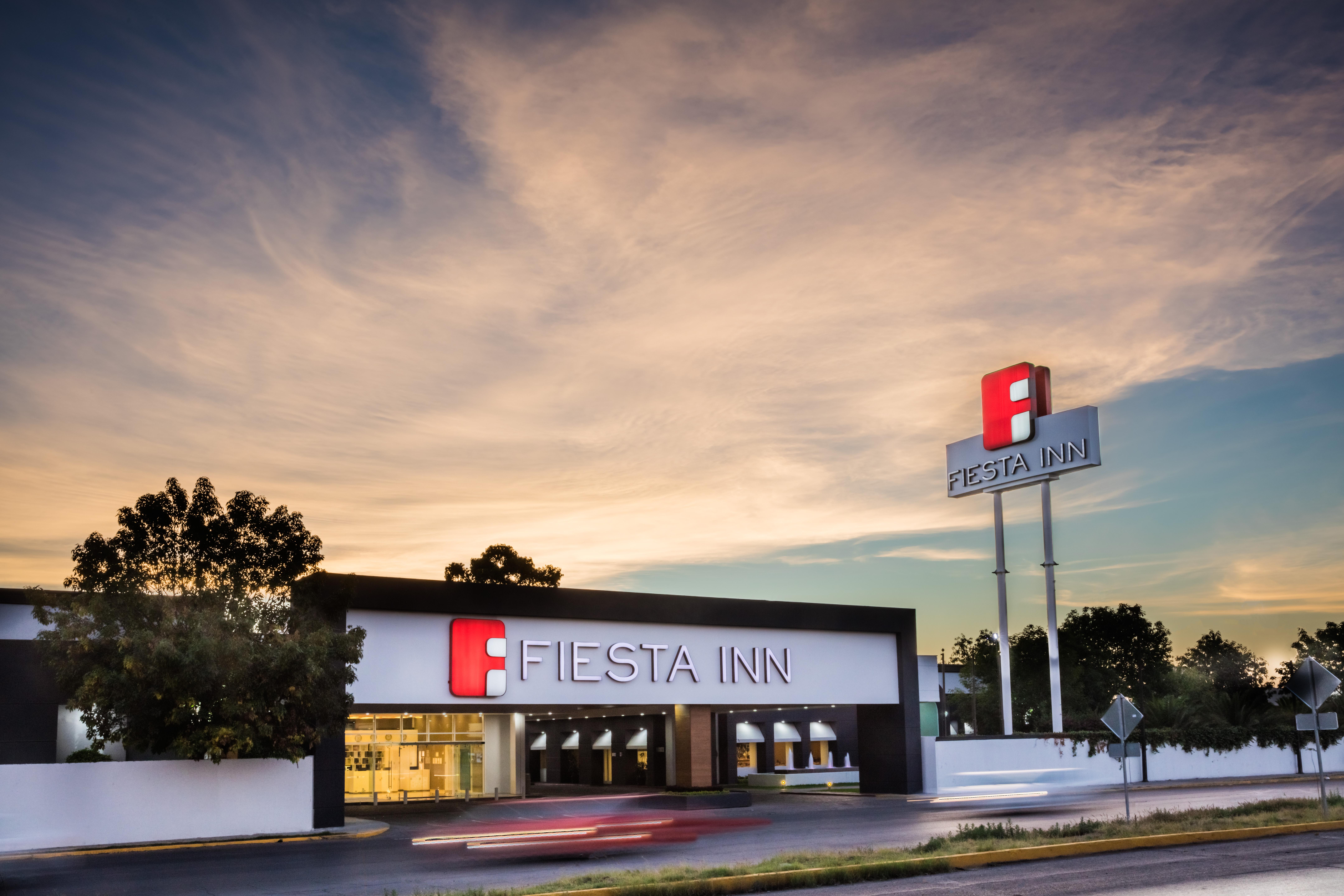 Fiesta Inn San Luis Potosi Glorieta Juarez Exterior foto