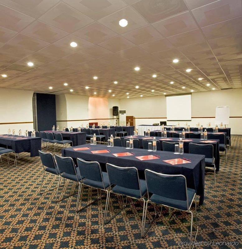 Fiesta Inn San Luis Potosi Glorieta Juarez Afaceri foto