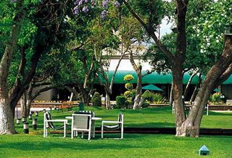 Fiesta Inn San Luis Potosi Glorieta Juarez Exterior foto